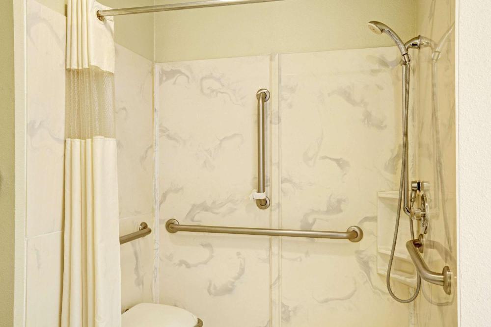 King Room - Disability Access